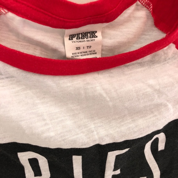 Victoria Secret Pink tee - Picture 2 of 2